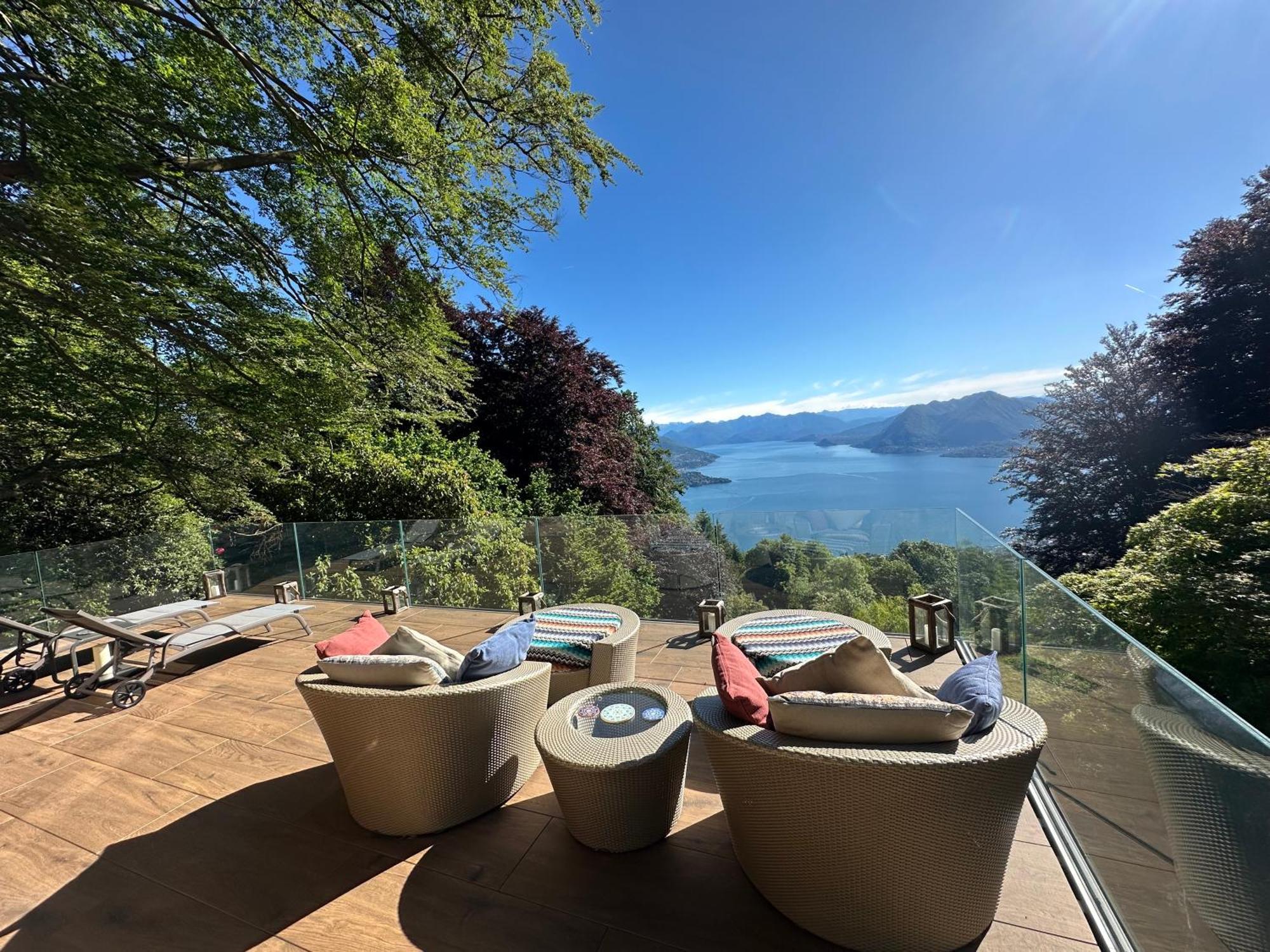 Private Luxury Spa & Silence Retreat With Spectacular View Over The Lake Maggiore Stresa Exterior foto